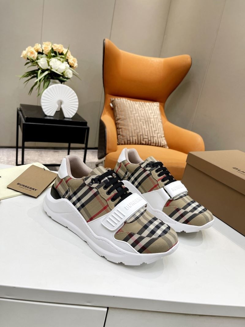 Burberry Low Shoes